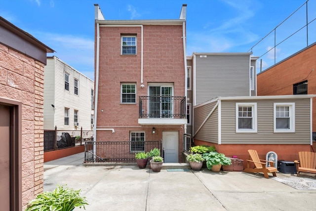 90 Milford St, Brooklyn, NY 11208 - back of house featuring a patio area