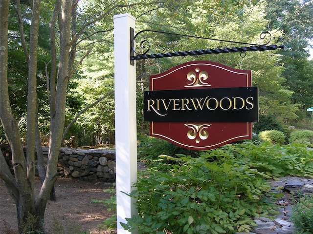 144 Burr Farms Rd, Mount Kisco, NY 10549 - exterior view