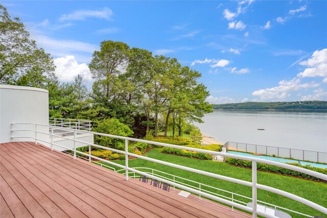26 Tennis Court Rd, Oyster Bay Cove, NY 11771 - photo 18