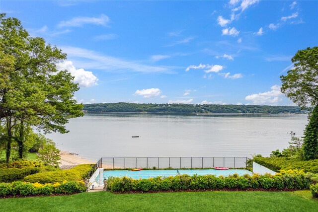 26 Tennis Court Rd, Oyster Bay Cove, NY 11771 - photo 19