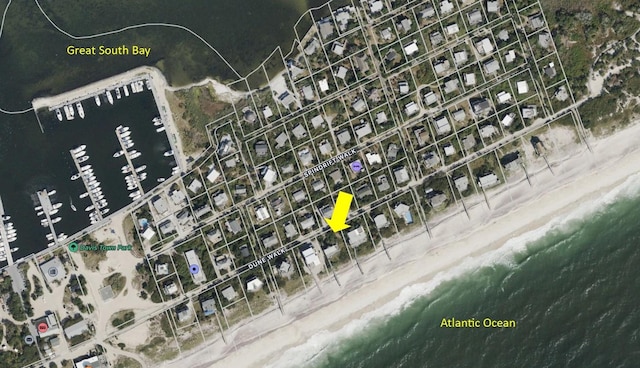 15 Dune Walk, Davis Park, NY 11772 - map / location