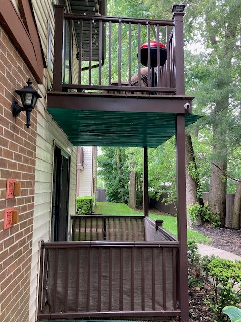 615 Broadway Unit 11, Amityville, NY 11701 - view of wooden deck