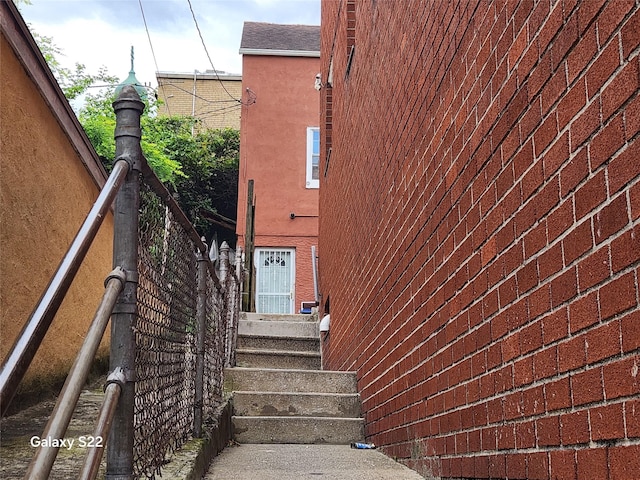 32 Yonkers Ave, Yonkers, NY 10701 - view of stairs