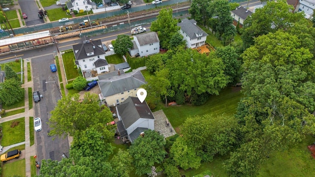 517 Birch St, West Hempstead, NY 11552 - aerial view of property and surrounding area with nearby suburban area