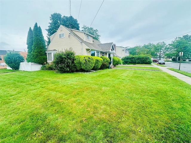 7 Ronald Ave, Hicksville, NY 11801 - view of property exterior