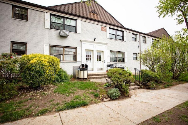 67-89 136th St Unit A, Kew Garden Hills, NY 11367 - back of property with brick siding