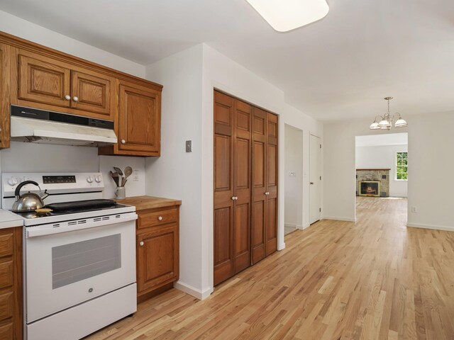 6 Huckleberry Ln E, Hampton Bays, NY 11946 - photo 9