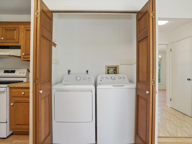 6 Huckleberry Ln E, Hampton Bays, NY 11946 - photo 11