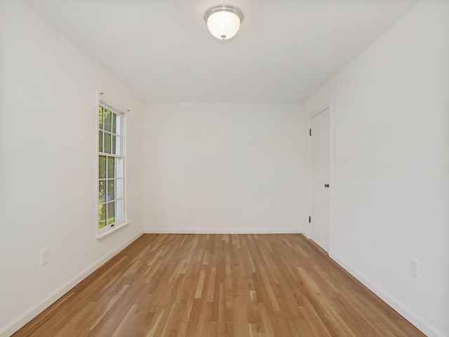 6 Huckleberry Ln E, Hampton Bays, NY 11946 - photo 33