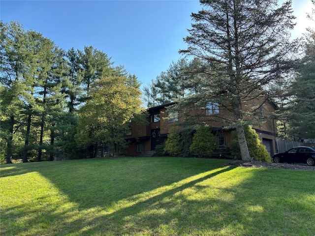 110 Robin Hood Ln, West Nyack, NY 10994 - photo 1