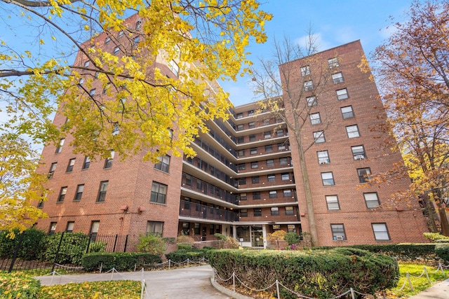 35-11 85th St Unit 8N, Jackson Heights, NY 11372 - photo 1