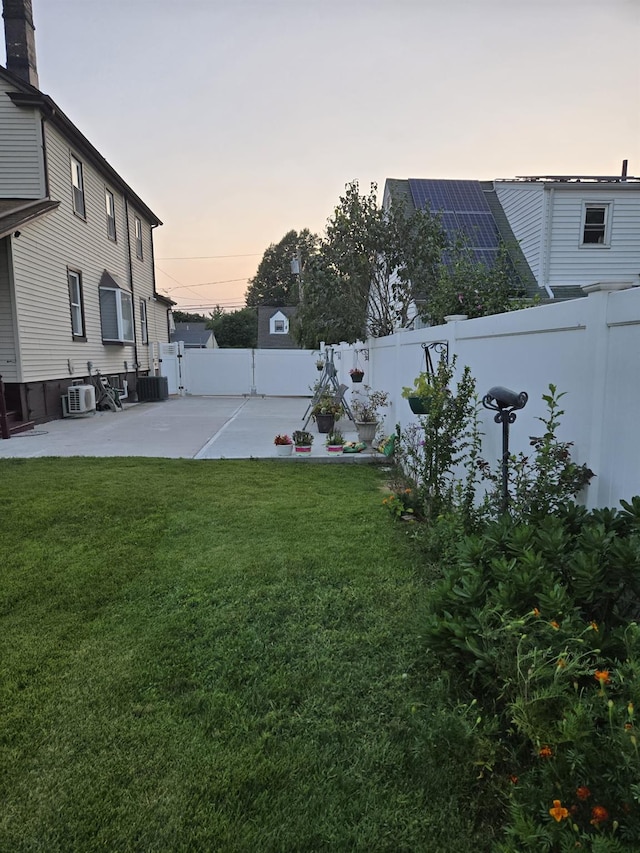35 Elmwood St, Valley Stream, NY 11581 - photo 18