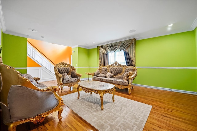 924 Otsego Ct, West Hempstead, NY 11552 - living room with crown molding, wood finished floors, baseboards, and recessed lighting