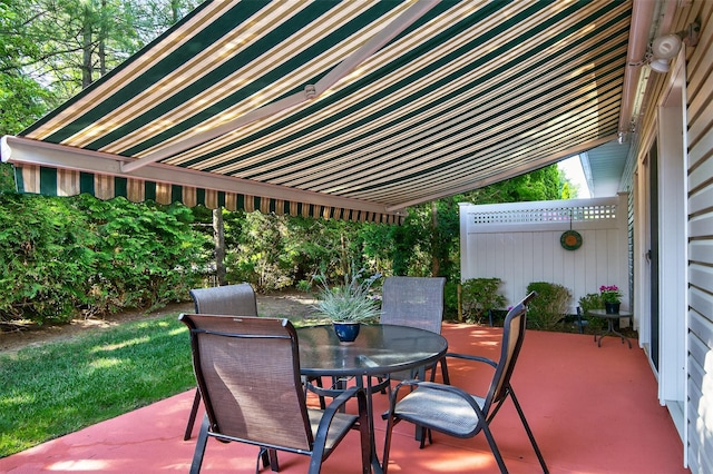 12 Miro Pl Unit 31, Port Washington, NY 11050 - view of patio with outdoor dining space