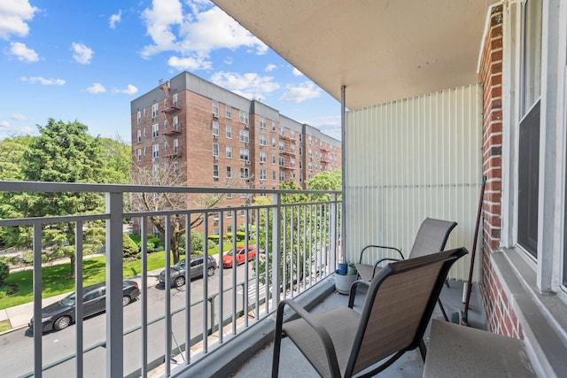 68-20 Selfridge St Unit 2F, Forest Hills, NY 11375 - view of balcony