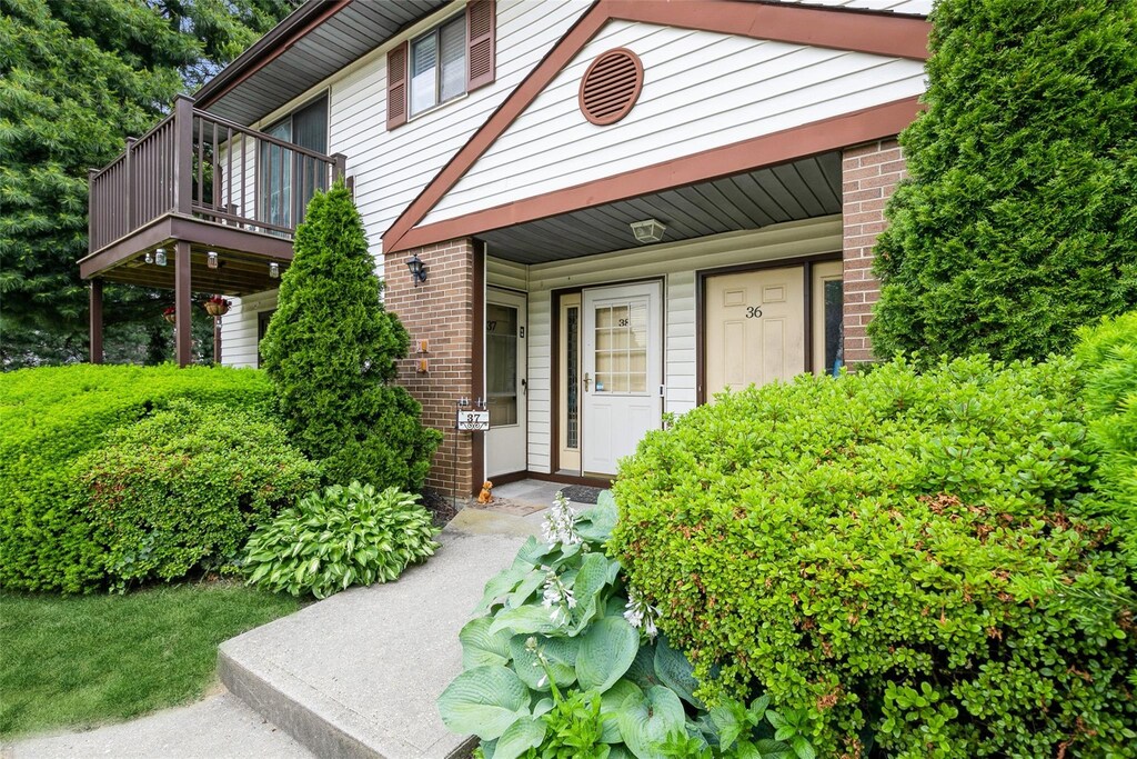 615 Broadway Unit 37, Amityville, NY 11701 - photo 1