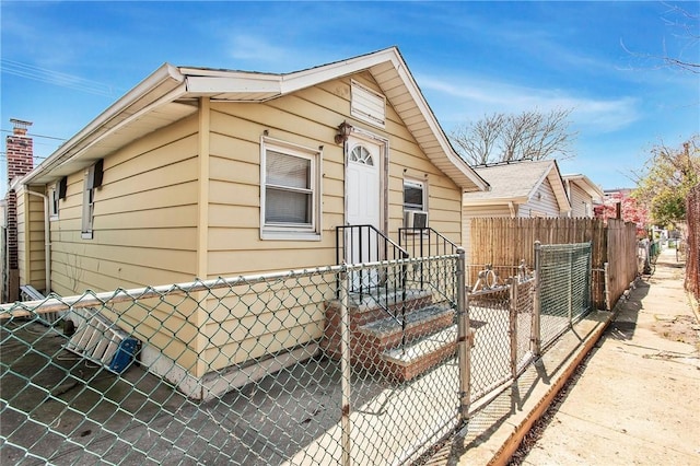 25B Edgewater Park Unit 25B, Bronx, NY 10465 - view of shotgun-style home
