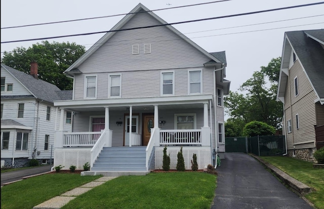 30 Royce Ave, Middletown, NY 10940 - view of front of house with covered porch and a front yard