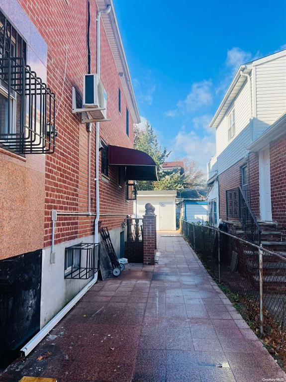 43-44 195th St, Flushing, NY 11358 - photo 9