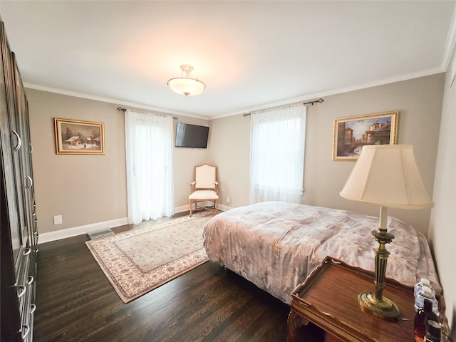 352 Mill Spring Rd, Manhasset, NY 11030 - bedroom with ornamental molding, dark wood finished floors, multiple windows, and baseboards