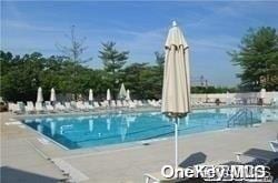 206-05 Emily Rd Unit 6U, Bayside, NY 11360 - view of community pool