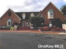 206-05 Emily Rd Unit 6U, Bayside, NY 11360 - view of front facade