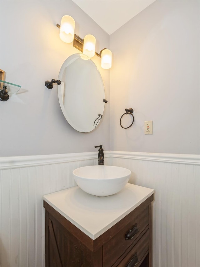 47 Muirfield Ct, Poughkeepsie, NY 12603 - bathroom featuring wainscoting and vanity