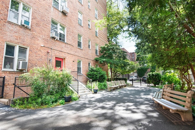 1 Georgia Ave Unit 5A, Bronxville, NY 10708 - view of community