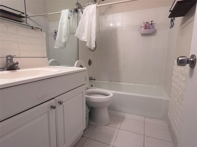 150-38 Union Tpke Unit 11G, Flushing, NY 11367 - bathroom featuring tile patterned flooring, shower / tub combo, vanity, and toilet