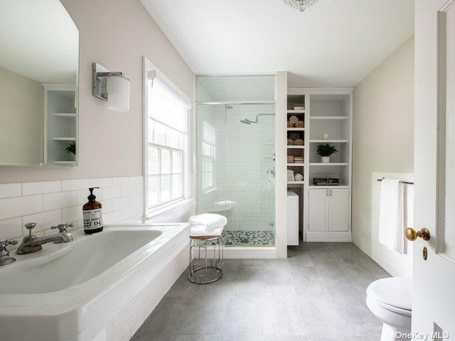 22 Homer Pl, Manhasset, NY 11030 - bathroom featuring a stall shower, toilet, and a bath