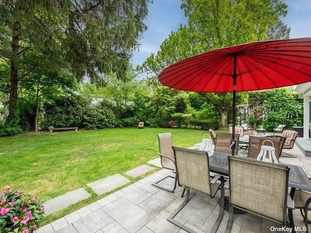 22 Homer Pl, Manhasset, NY 11030 - view of patio / terrace featuring outdoor dining space