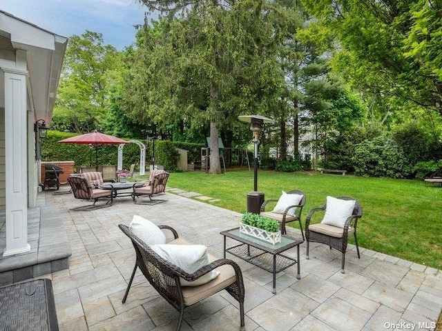 22 Homer Pl, Manhasset, NY 11030 - view of patio with outdoor lounge area