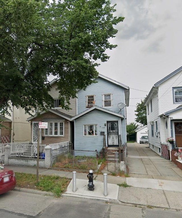 91-05 121st St, Jamaica, NY 11418 - view of front of home