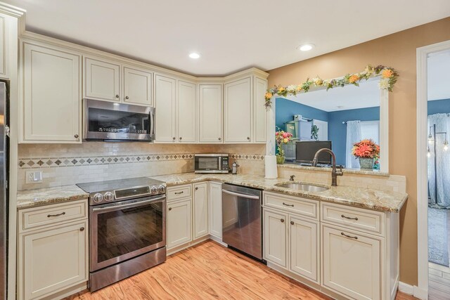 14 Heather Dr, Center Moriches, NY 11934 - photo 10