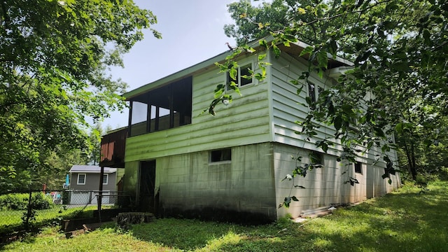 48 Julie Dr, Hopewell Junction, NY 12533 - view of side of home