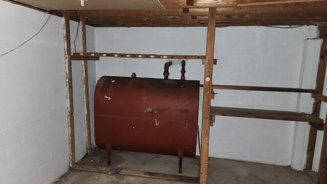 48 Julie Dr, Hopewell Junction, NY 12533 - unfinished below grade area with oil tank and concrete block wall