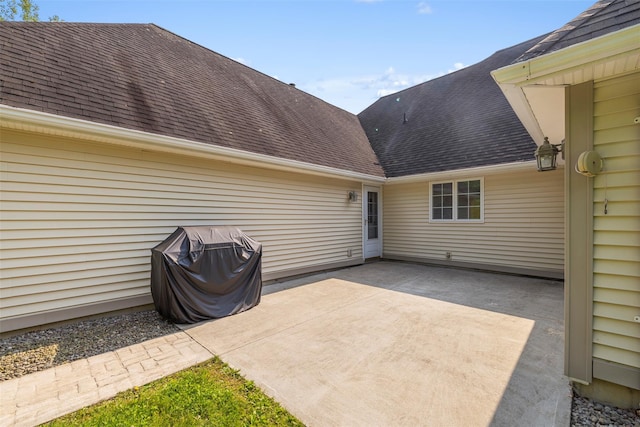 16 Hidden View Dr, Newburgh, NY 12550 - view of patio / terrace