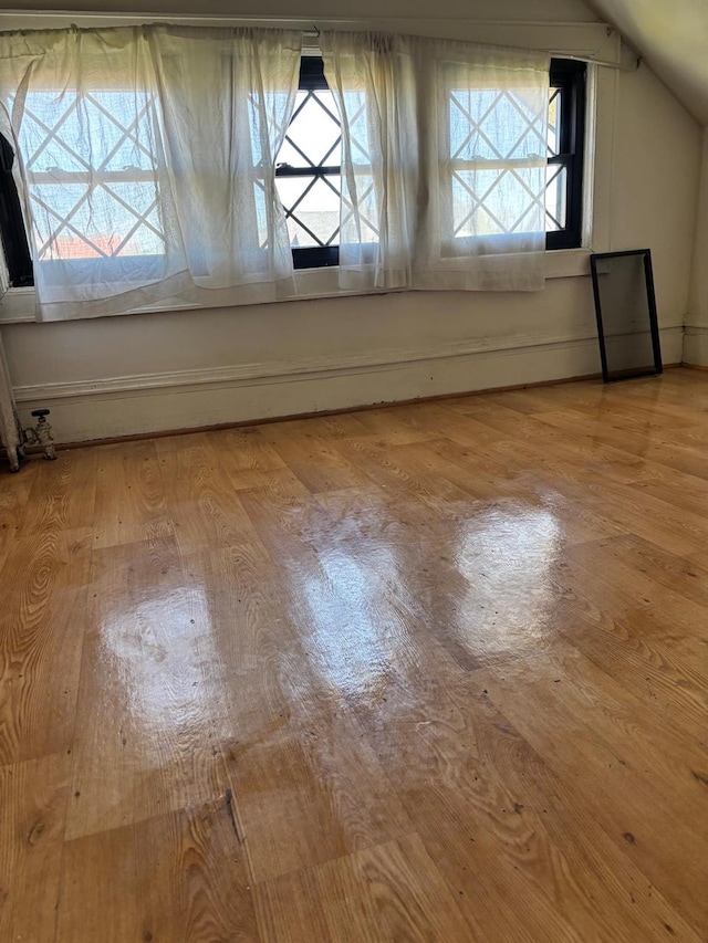 142 Cottage Ave, Mount Vernon, NY 10550 - bonus room with vaulted ceiling and wood finished floors