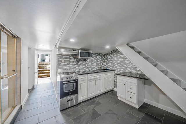 87-72 110th St, Richmond Hill, NY 11418 - photo 24