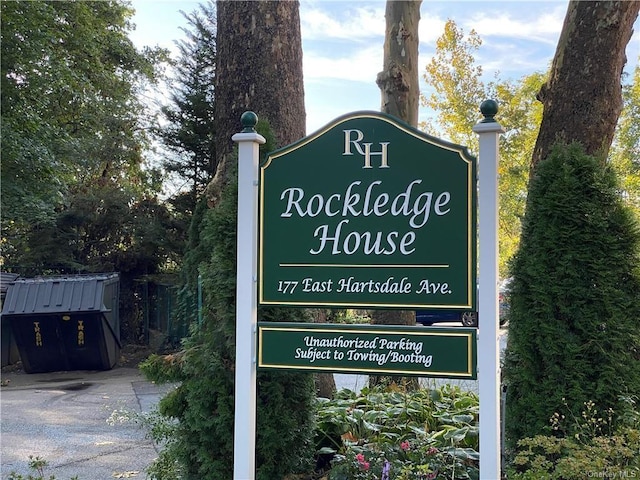 177 E Hartsdale Ave Unit 2Y, Hartsdale, NY 10530 - view of community / neighborhood sign