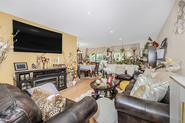 608 Kemeys Cv Unit 6-08, Briarcliff Manor, NY 10562 - living area with a chandelier, wood finished floors, and recessed lighting