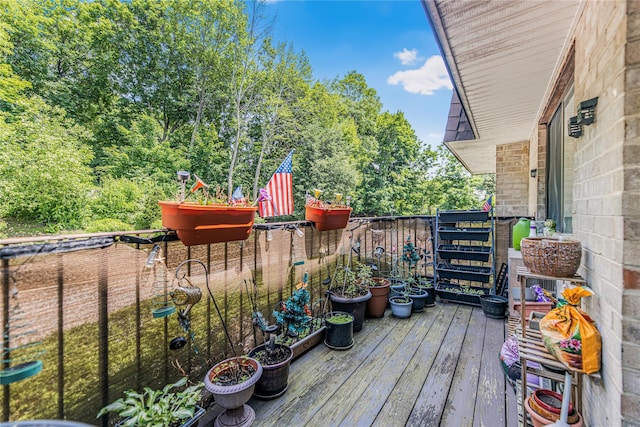 608 Kemeys Cv Unit 6-08, Briarcliff Manor, NY 10562 - view of wooden terrace