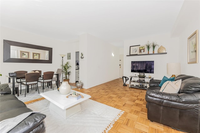 2 Fordham Hill Oval Unit 2F, Bronx, NY 10468 - view of living room