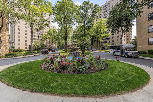 2 Fordham Hill Oval Unit 2F, Bronx, NY 10468 - surrounding community featuring a yard