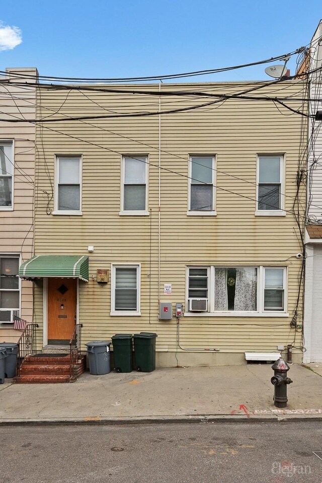 6089 54th St, Maspeth, NY 11378 - photo 1