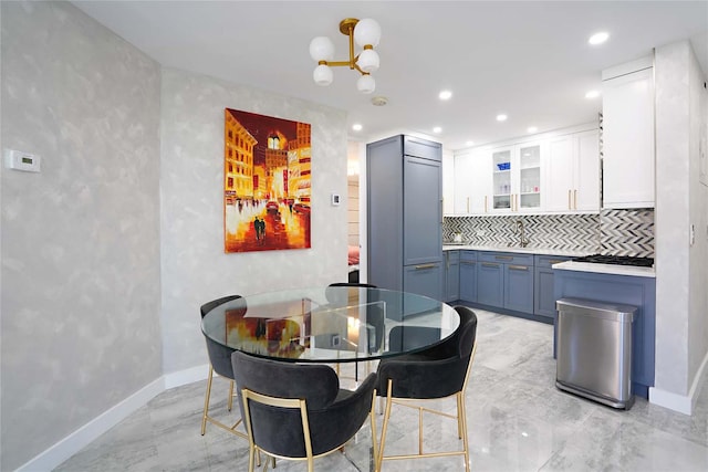 200 E 61st St Unit 19De, New York Manhattan, NY 10065 - dining room with recessed lighting and baseboards