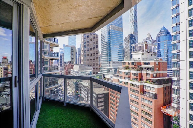 200 E 61st St Unit 19De, New York Manhattan, NY 10065 - balcony with a view of city