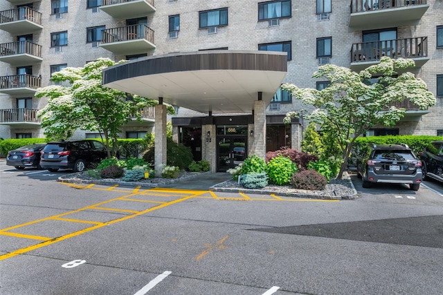 666 Pelham Rd Unit 6K, New Rochelle, NY 10805 - photo 3
