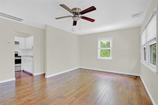 299 S River Rd, Calverton, NY 11933 - photo 5