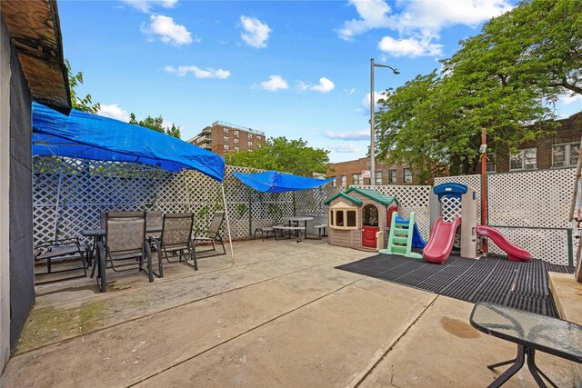 1363 Noble Ave, Bronx, NY 10472 - view of patio featuring outdoor dining space